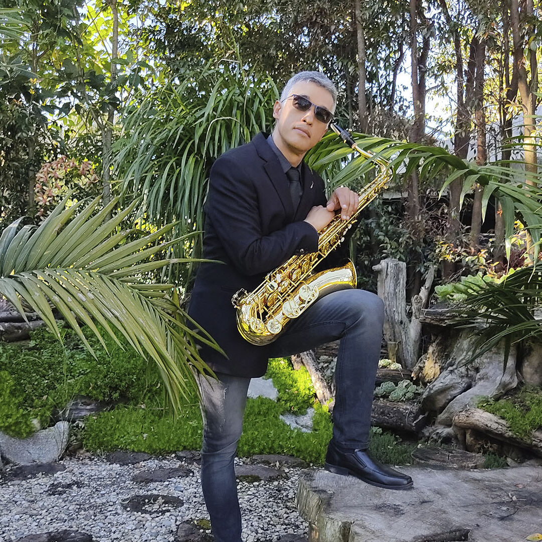 Chucho Sierra saxofonista en Medellín